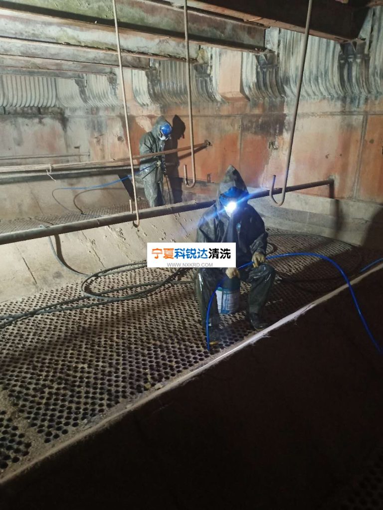 业绩图片、公司新闻3西固热电13号炉空预器清洗20250309_165516_014 768x1024.jpg