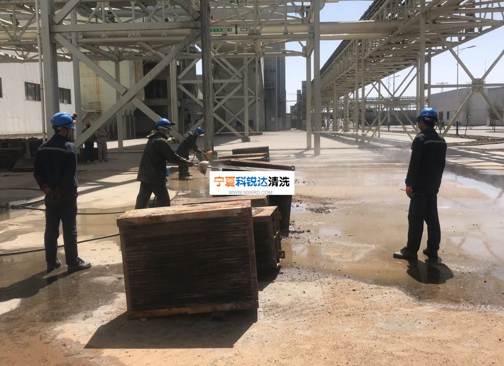 业绩图片、公司新闻9甘肃八零三电厂#1空预器蓄热元件拆下清洗前后20250309_170121_042 1024x744.jpg