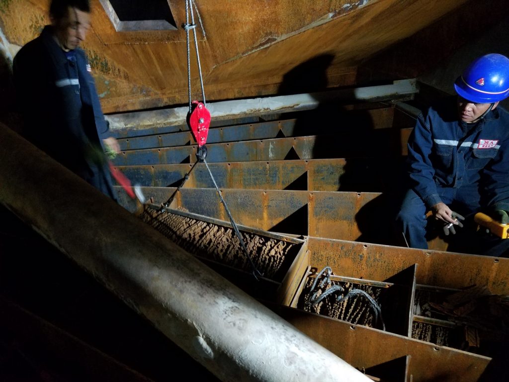 业绩图片、公司新闻3靖远第二发电有限公司#7空预器A蓄热元件更换20250310_112421_672 1024x768.jpg