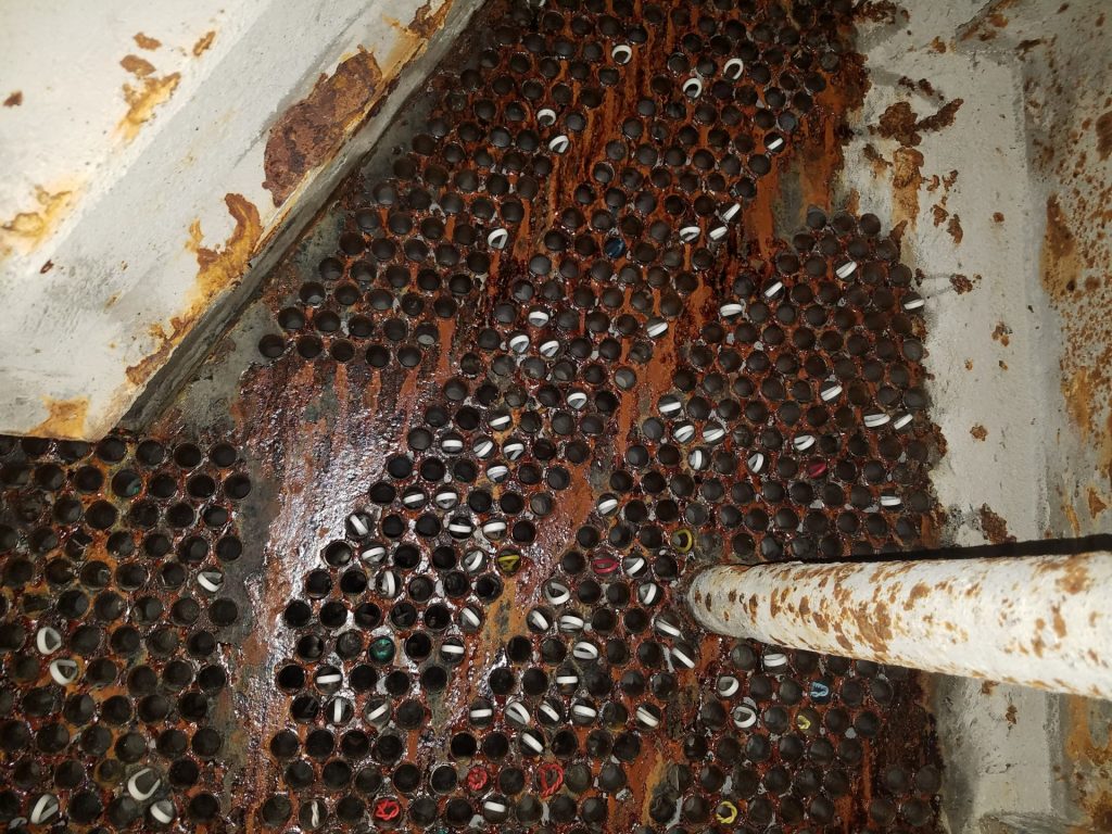 业绩图片、公司新闻瀛海水泥厂中节能项目凝汽器清洗20250310_113638_702 1024x768.jpg