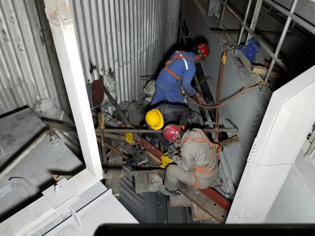 业绩图片、公司新闻1鸳鸯湖电厂#2空预器在线不停机清洗20250310_113844_739 1024x768.jpg