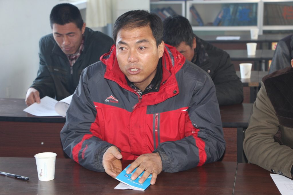 公司新闻52014年3月召开工人大会20250310_120438_980 1024x682.jpg